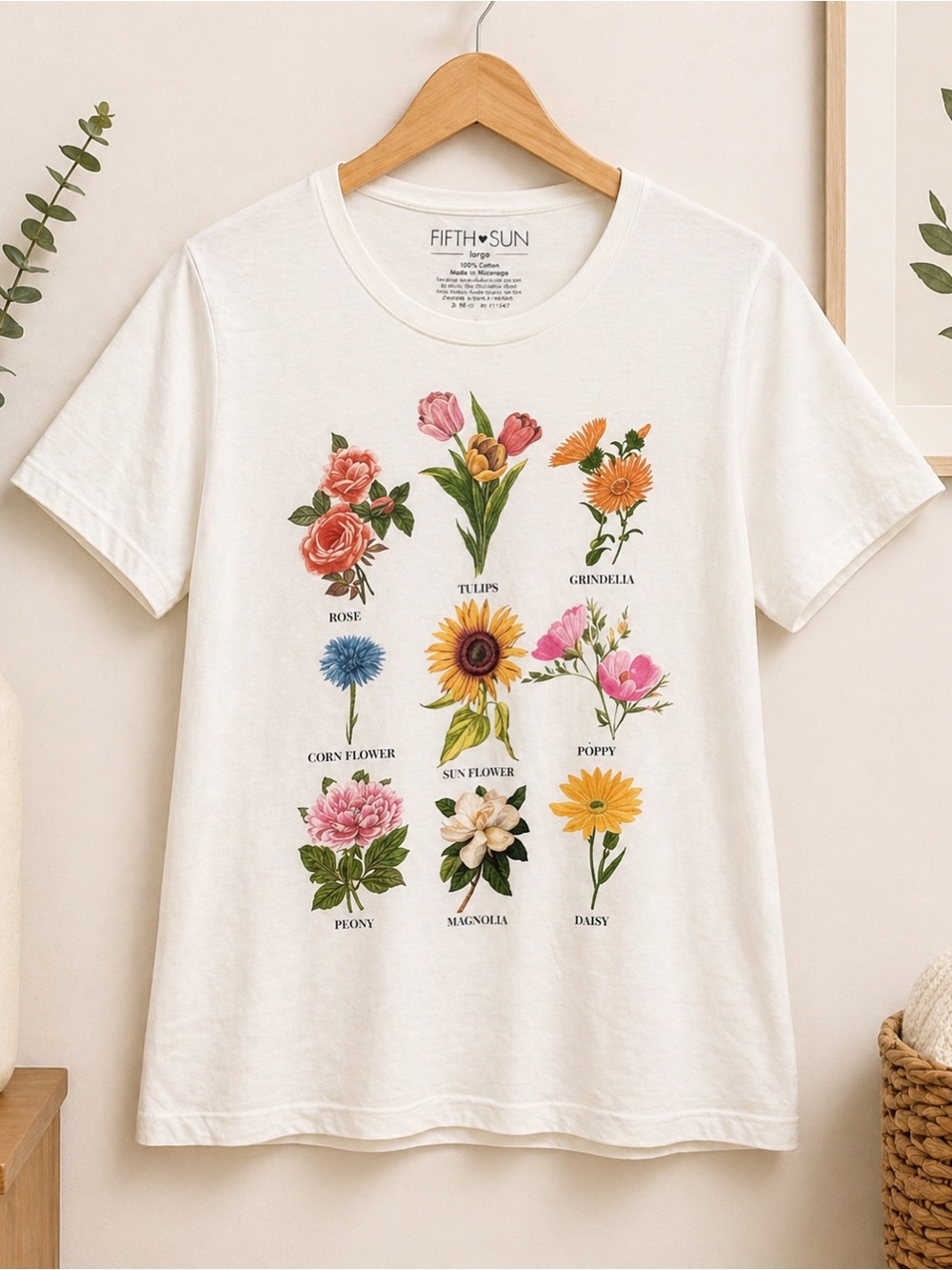 Fifth Sun Size Large Floral Tee‎ Shirt Top